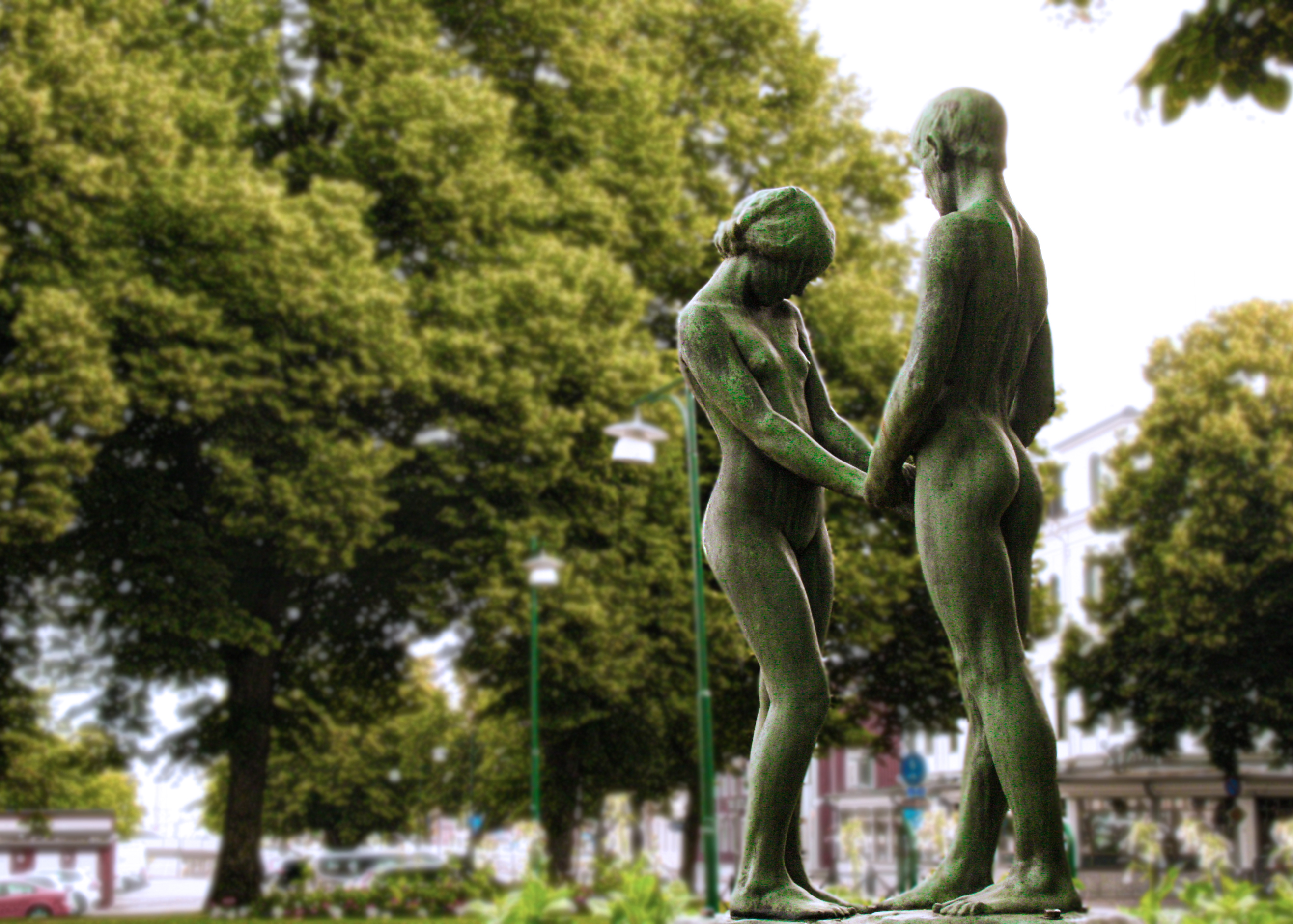 Ungdom (1946) av Carl Eldh, Torgbron